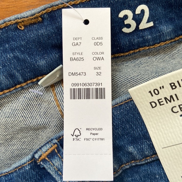 NWT J Crew Demi Boot Crop Jeans - Picture 15 of 15